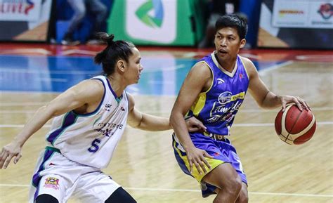 pba live scores|Barroca, Sangalang hit big shots late as Magnolia averts.